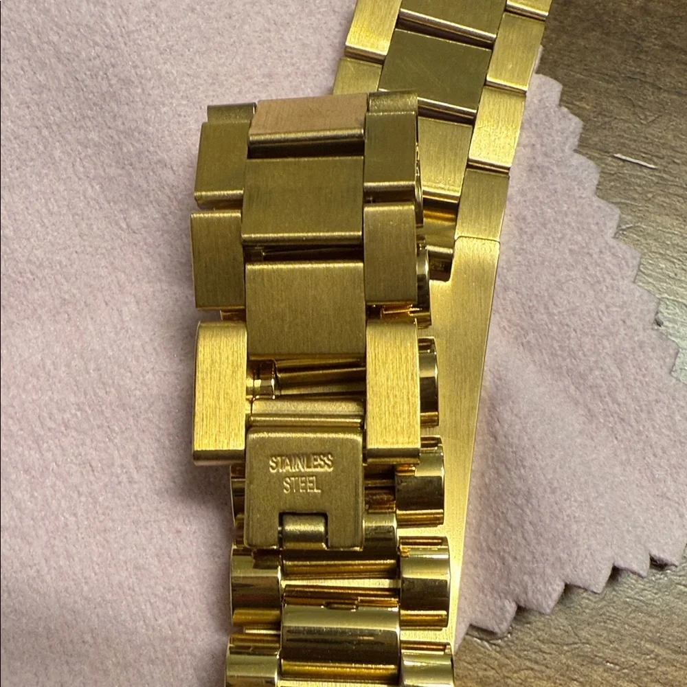 Gucci Gold Men's Bracelet with Black Lettering